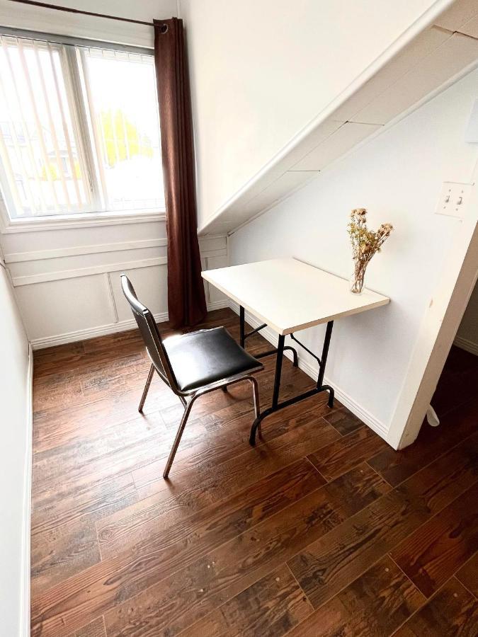 Les Appartements Du Vieil Edifice Metabetchouan Buitenkant foto