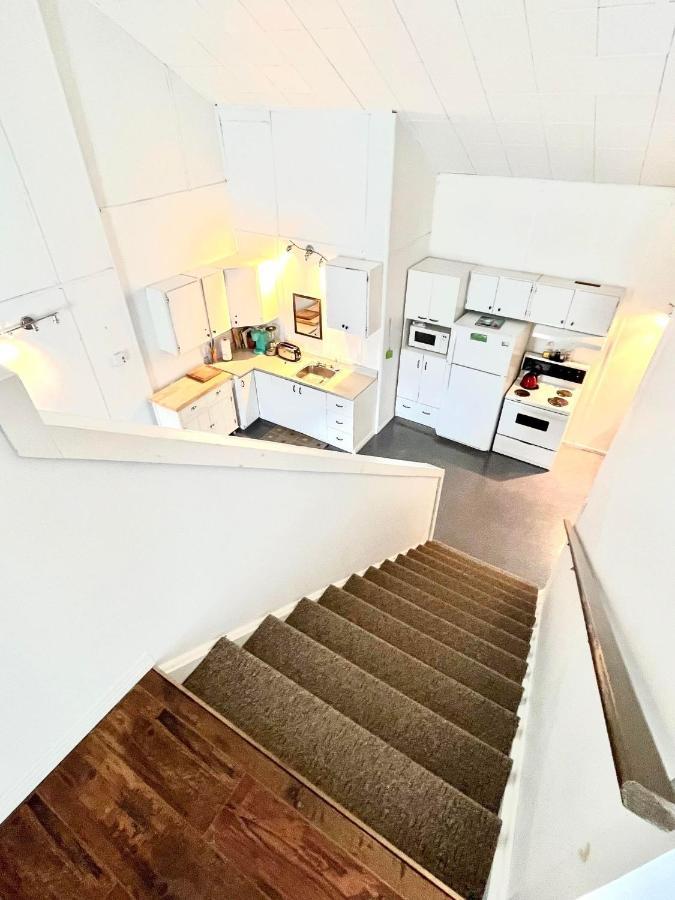 Les Appartements Du Vieil Edifice Metabetchouan Buitenkant foto